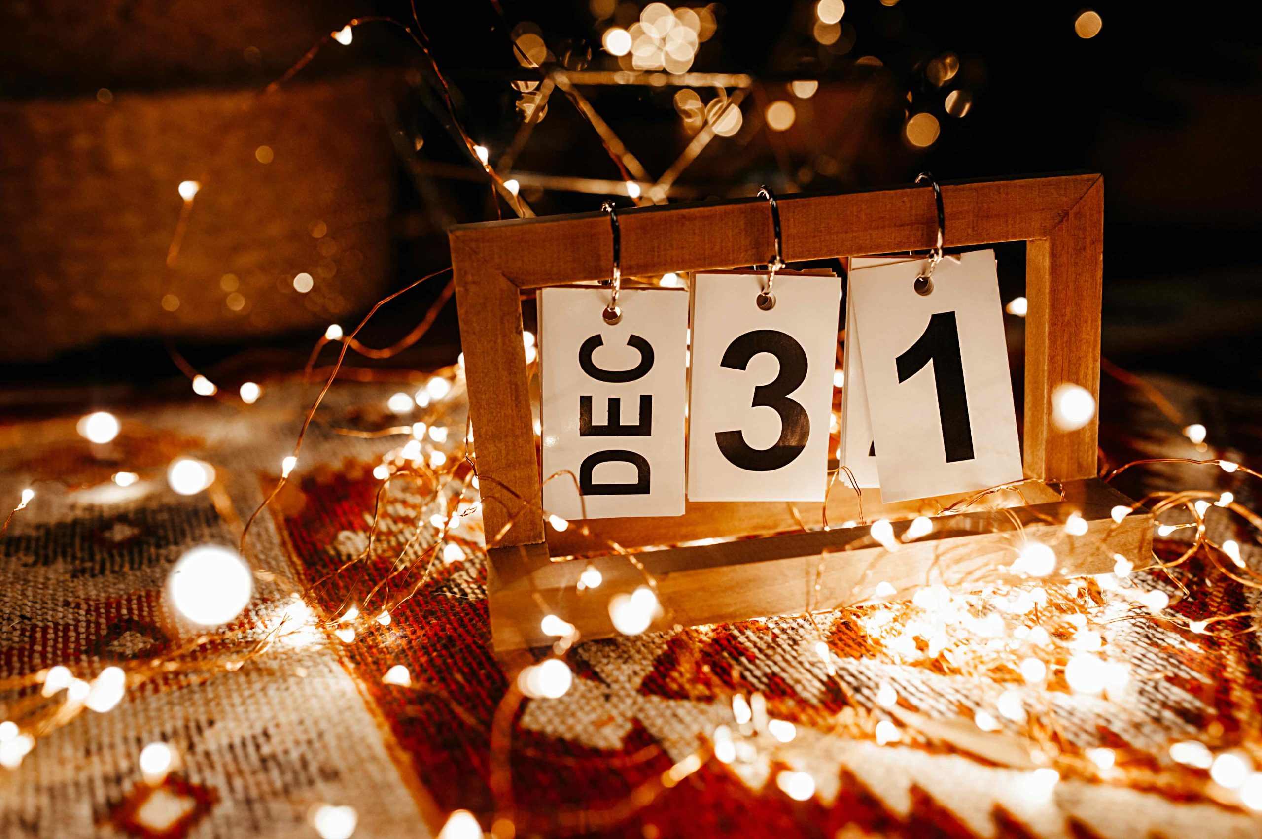 2568 от 31 декабря. 31 Декабря. 31 Декабря новый год. Нерабочие дни на новый год. 31 Декабря праздник.